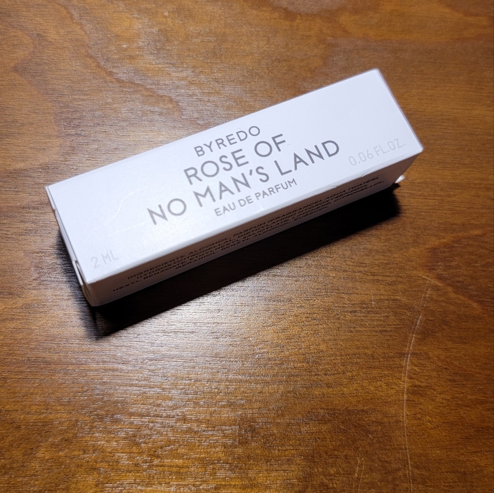 Rose of No Man's Land Byredo perfume